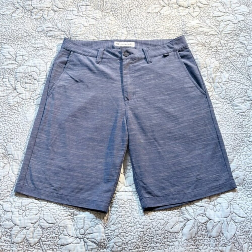 TravisMathew Blue Performance 10” Inseam Golf Shorts Men’s Size 32💛